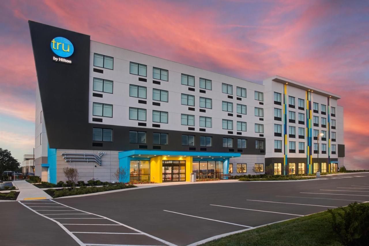 Tru By Hilton Toronto Airport West Hotel มิสซิสซอกา ภายนอก รูปภาพ